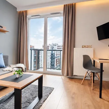 Wroclawska Two Bedroom Апартаменти